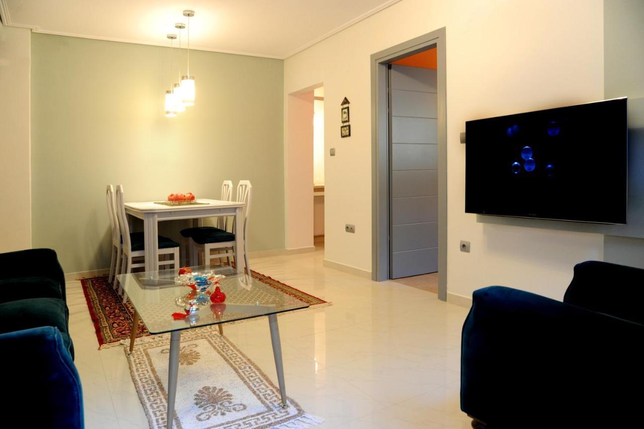Olive And Orange Apartment Mystras Luaran gambar